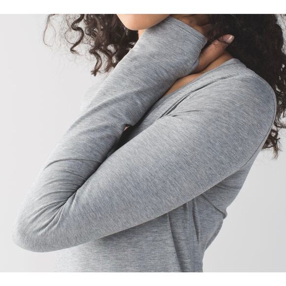 Lululemon Athletica Anahatasana Long Sleeve Tee Heathered Medium Grey M 8 10 - Picture 2 of 8